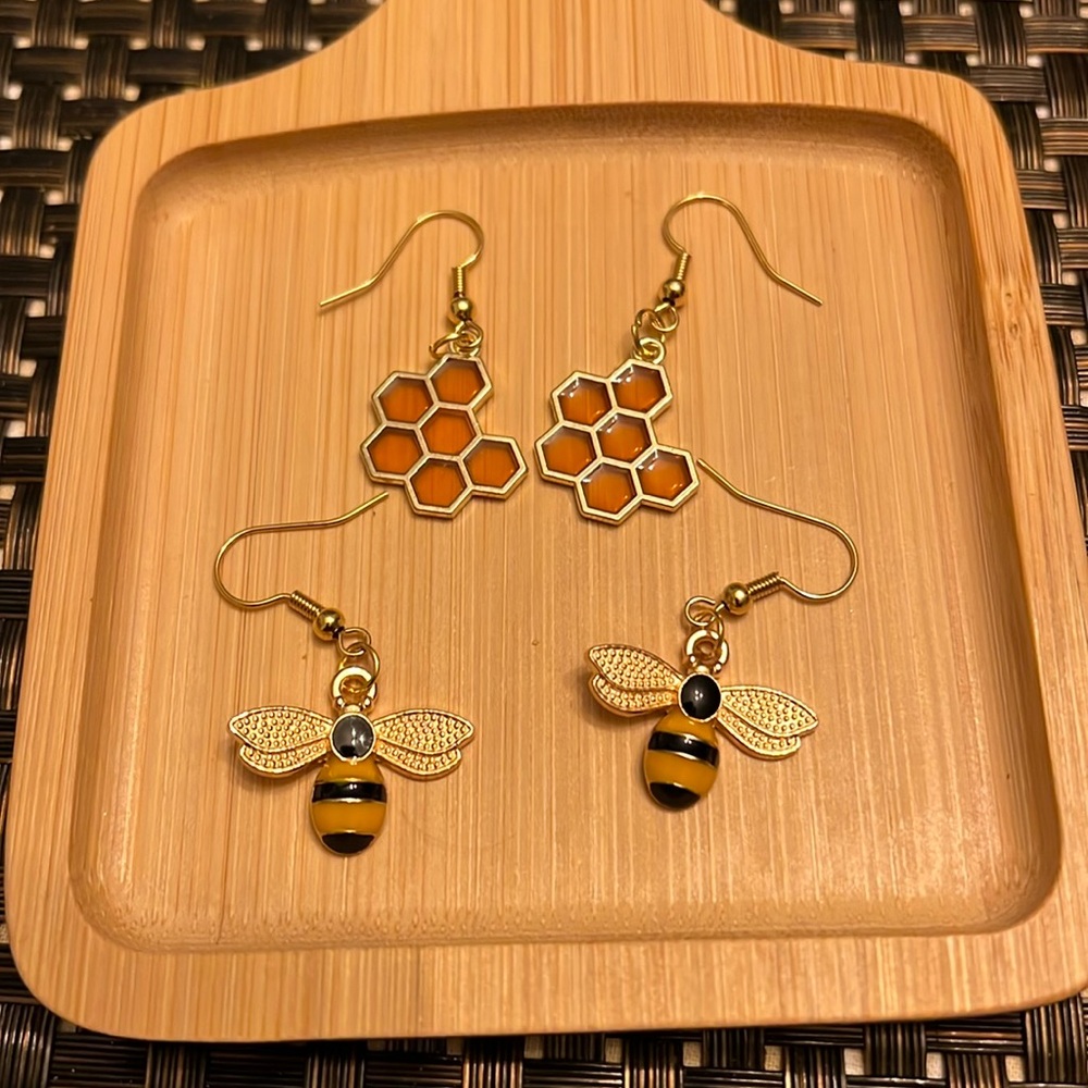 Bee and Honeycomb Charm Earrings 🐝